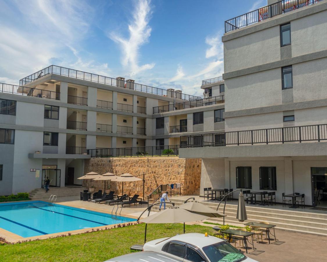 Phoenix Apartment By Link Kigali Exterior photo